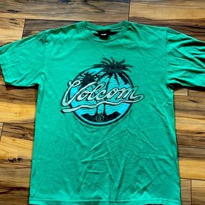 2014 Volcom men m green tee vintage shirt